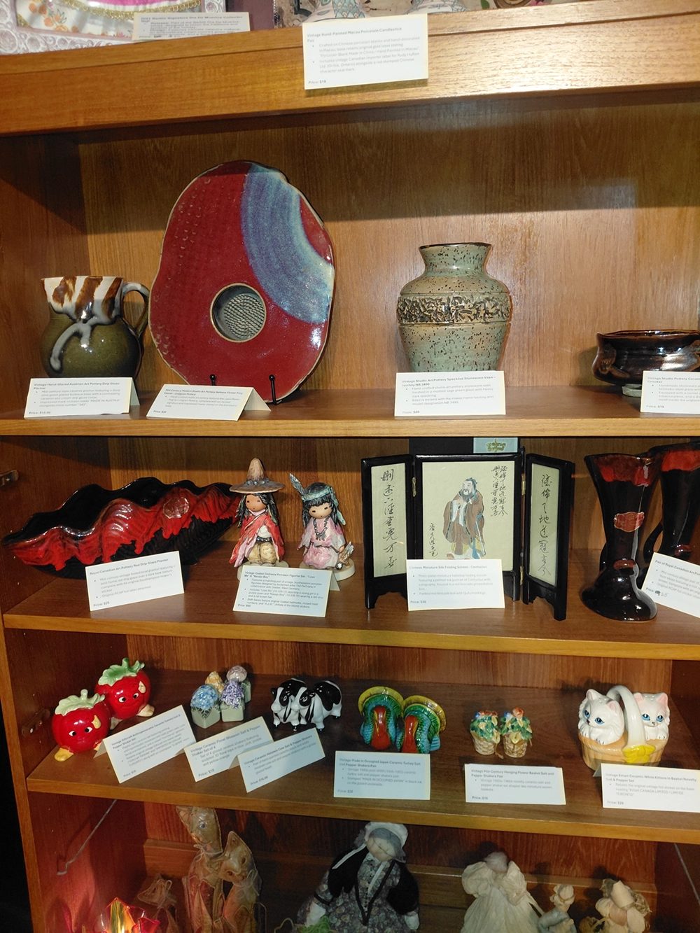 Vintage pottery and collectibles